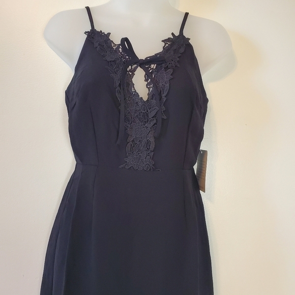 19 Cooper Nordstrom embroidered mini dress sz.sml - Picture 5 of 10